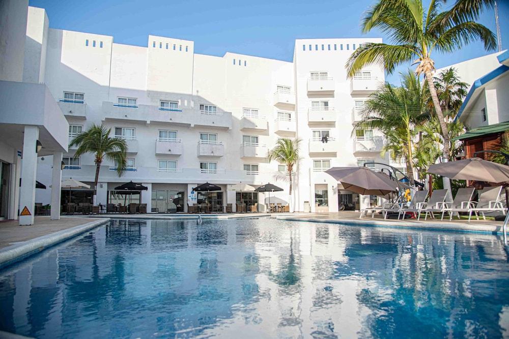 Ocean View Cancun Arenas 93112 — 3