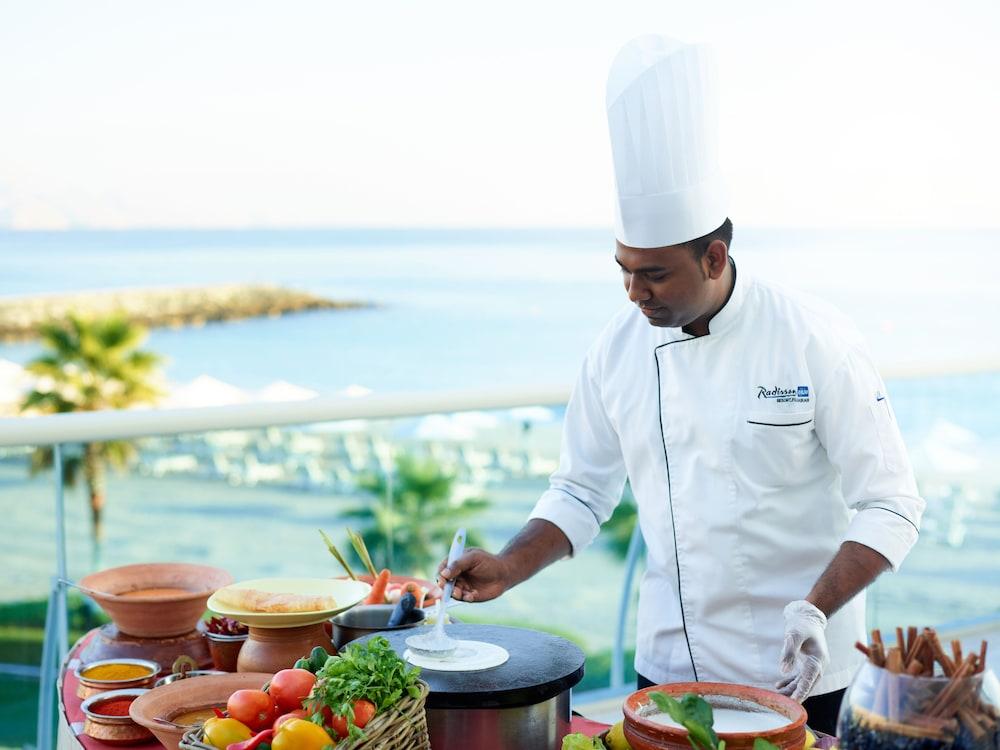 Radisson Blu Resort, Fujairah — 5