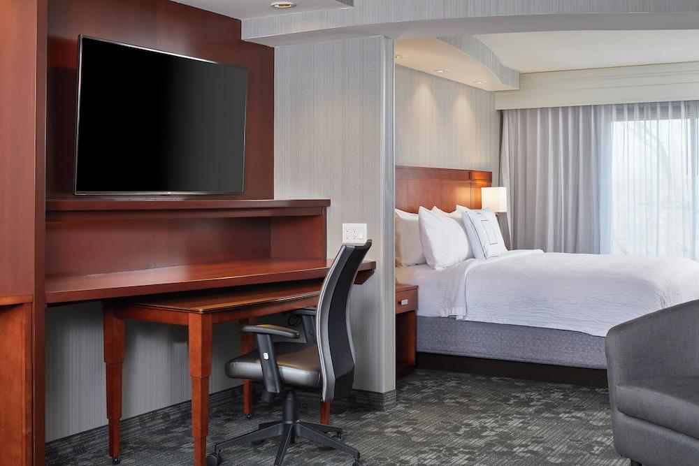 Courtyard by Marriott Albany Thruway — 2