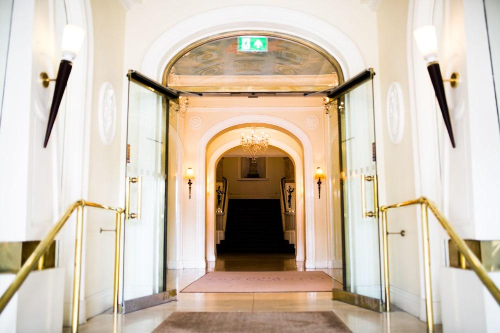 The Angel Hotel Cardiff — 5
