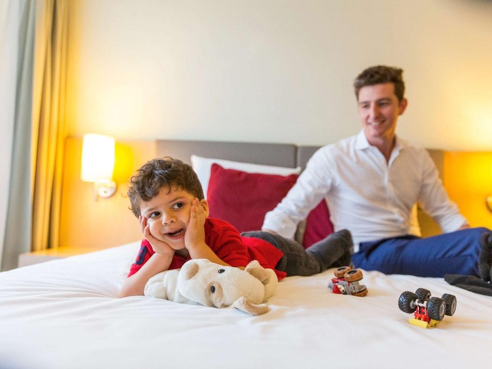 Novotel Suites Mall Avenue Dubai — 10