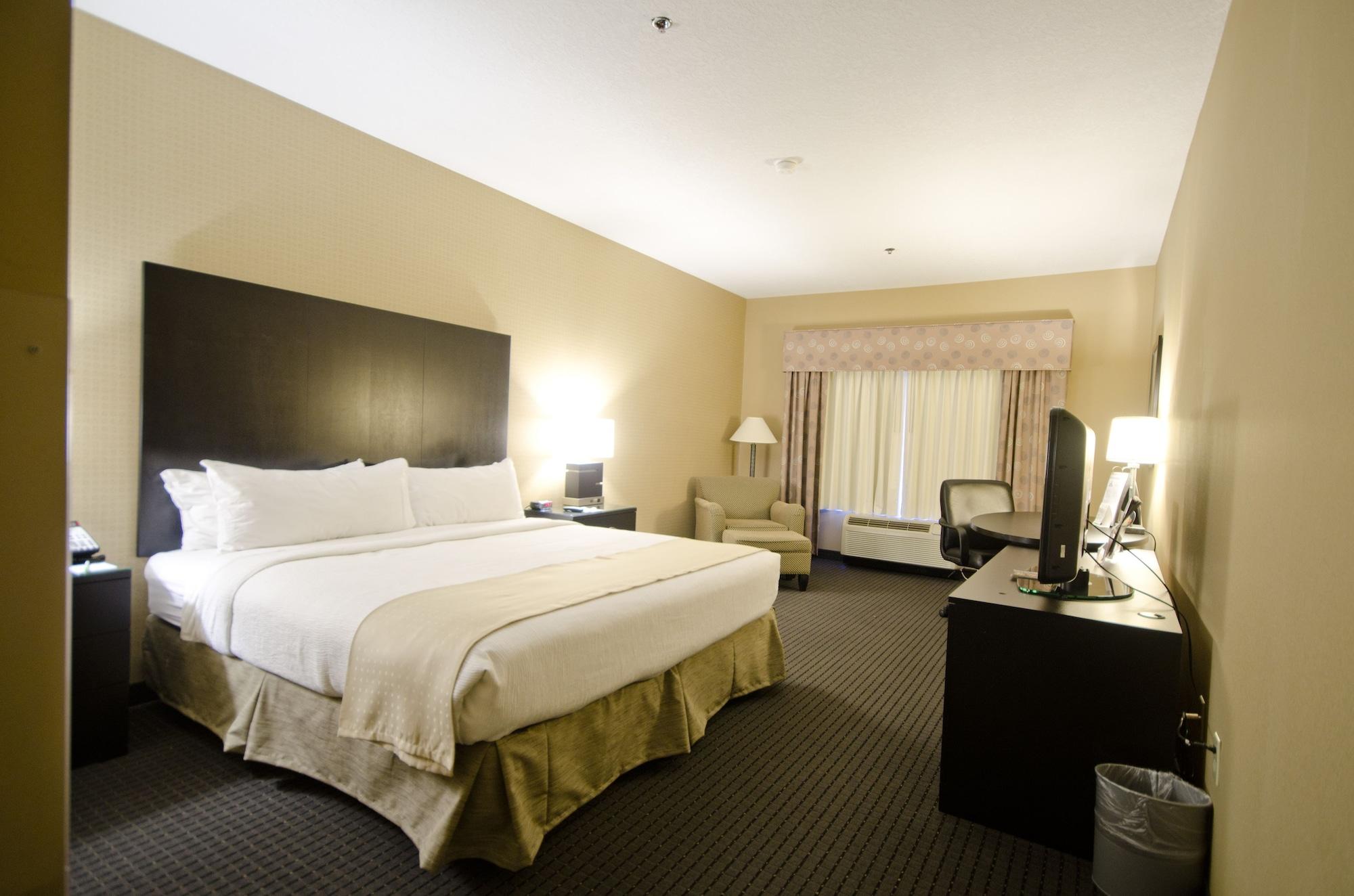 HOLIDAY INN HOTEL AND SUITES ST. PAUL NE - LAKE ELMO — 9