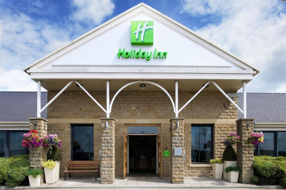 HOLIDAY INN LEEDS BRIGHOUSE
