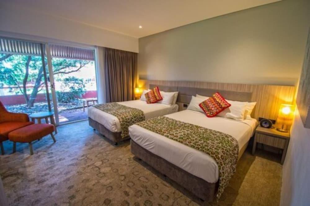 Desert Gardens Hotel — 7