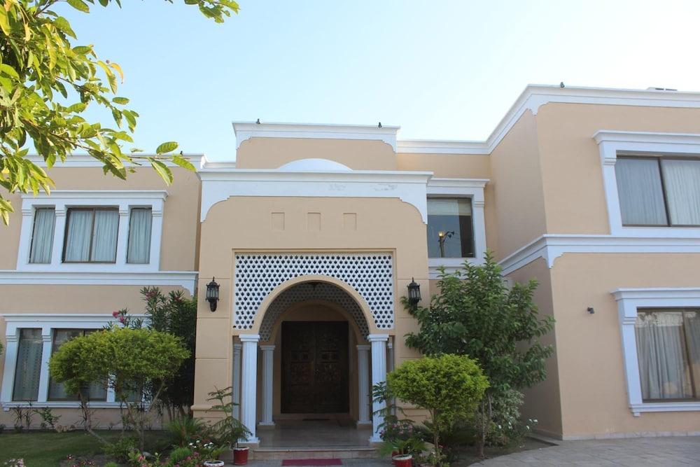Hotel One Bahawalpur 1253828 — 2
