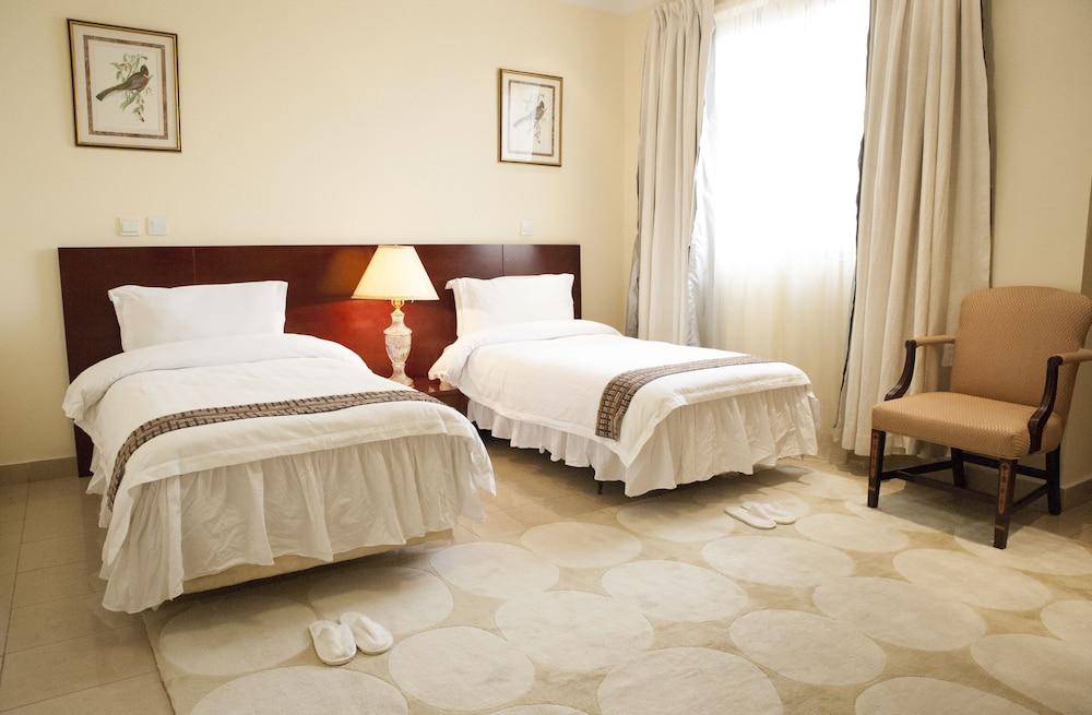 Tizeze Hotel — 4