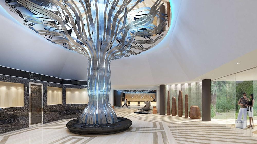 RADISSON BLU OKOUME PALACE HOTEL, LIBREVILLE(Formerly Okoume Palace Hotel) — 4