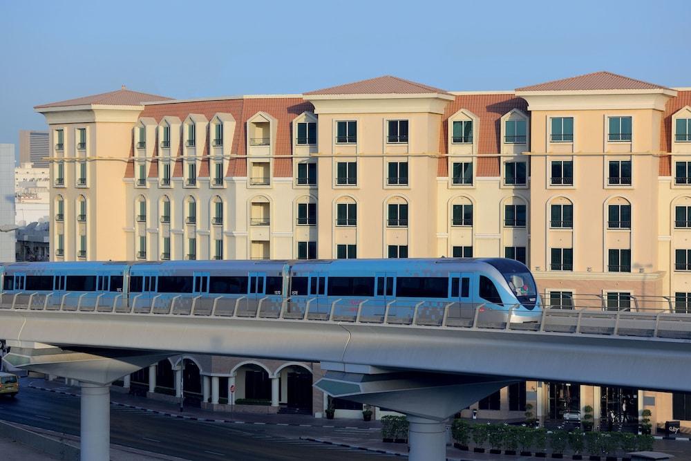 Avani Deira Dubai Hotel — 5