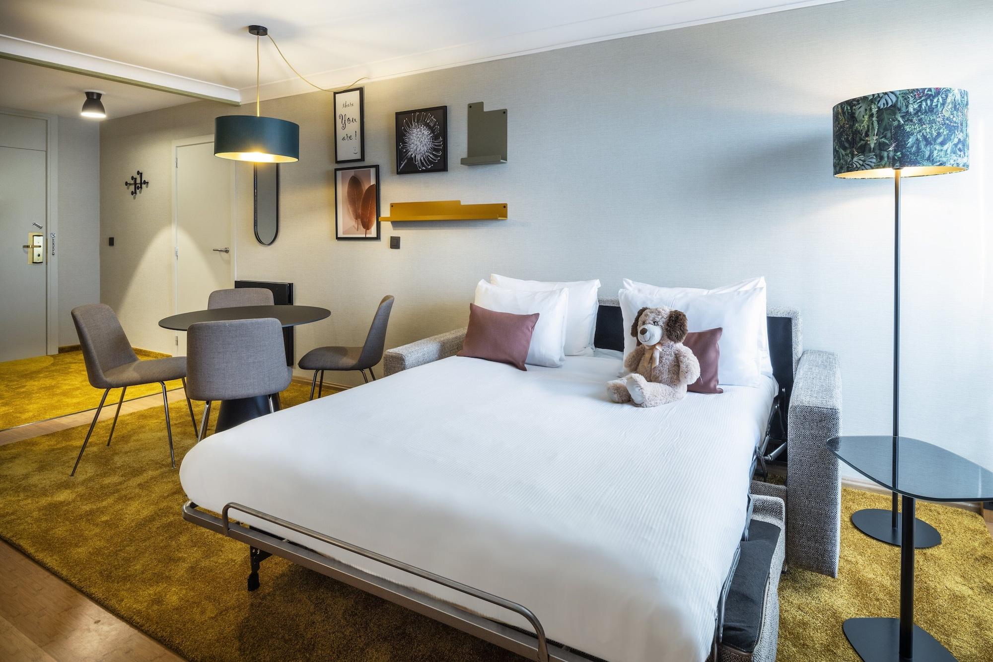 HOLIDAY INN AIRPORT BRUSSELS — 7