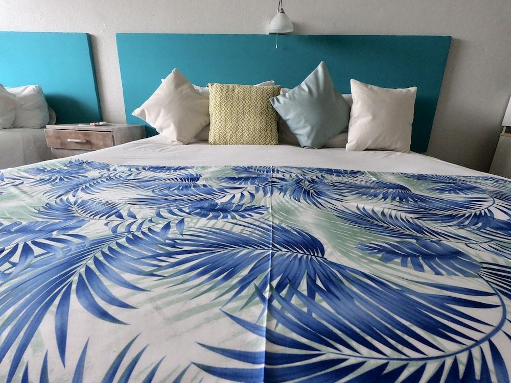 The Islander Hotel — 9