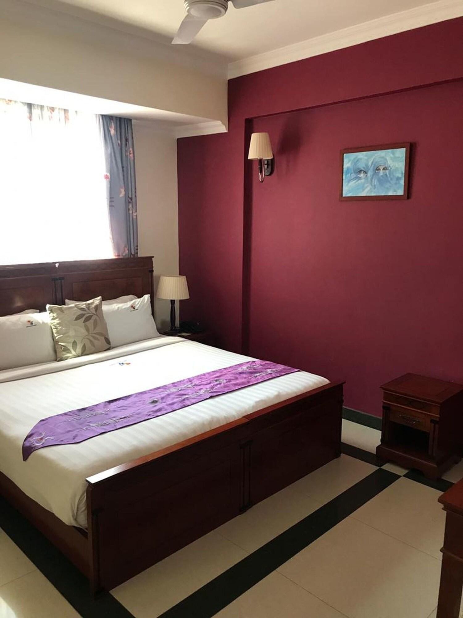 HOTEL NIKKO TOWER — 8