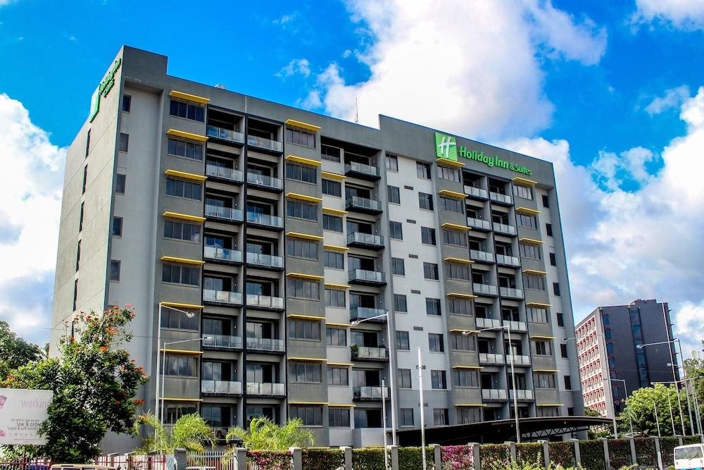Holiday Inn Port Moresby — 3