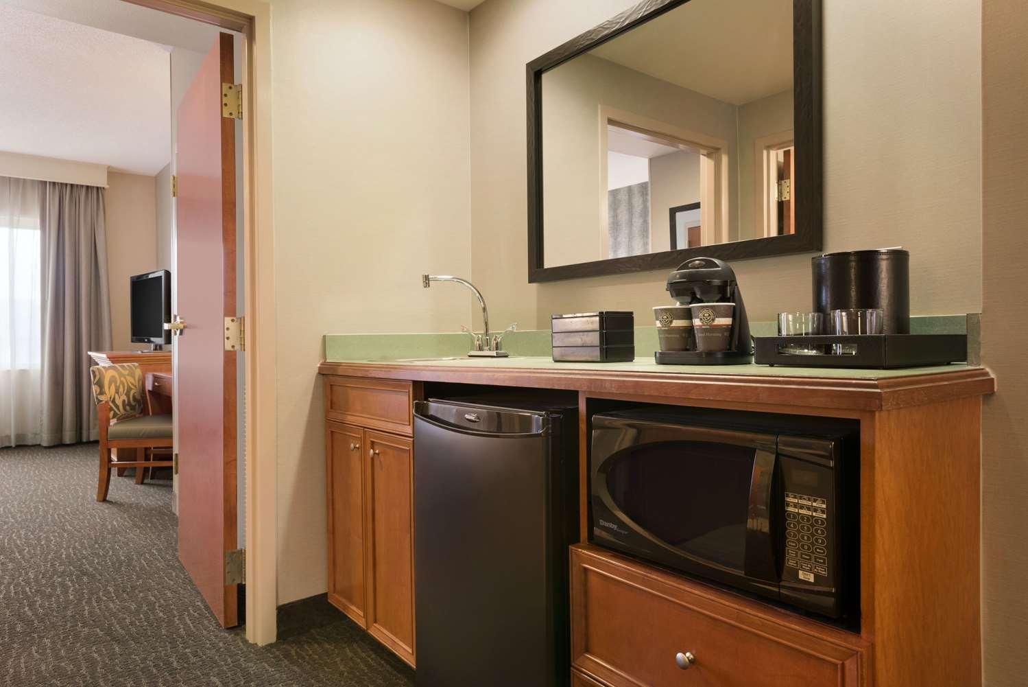 Embassy Suites by Hilton Franklin Cool Springs — 4