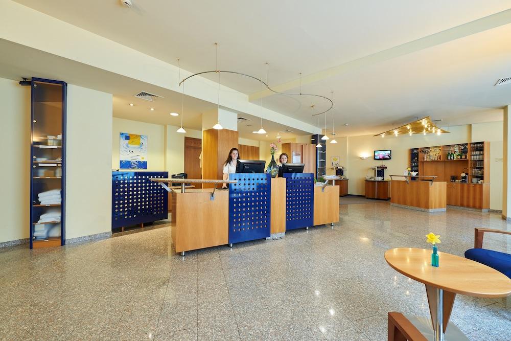 STARLIGHT SUITEN HOTEL MERLEG 11594 — 3