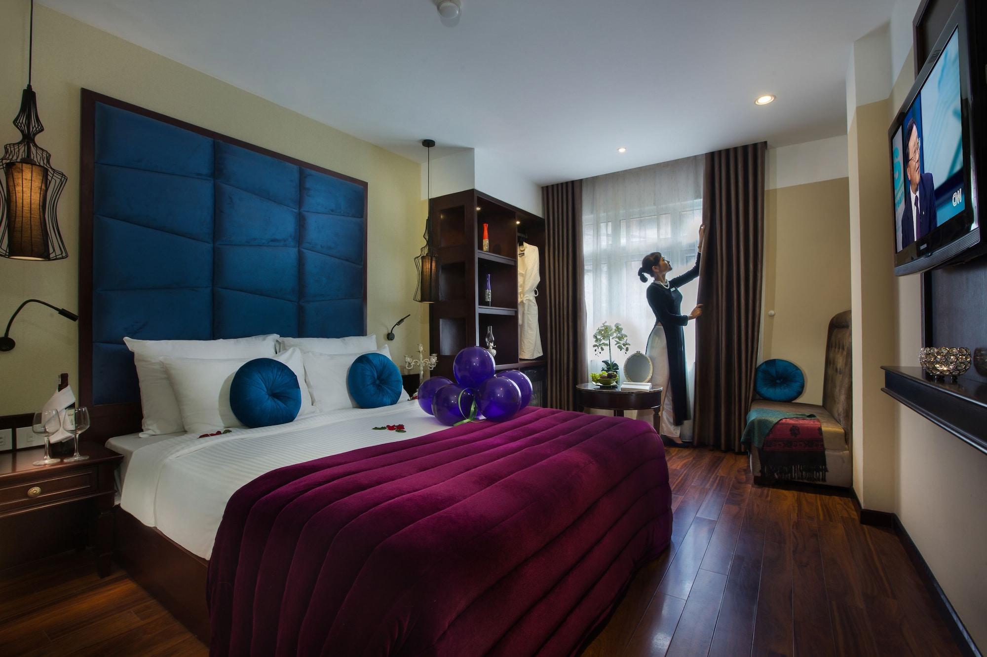 Ambassador Hanoi Hotel & Travel — 8