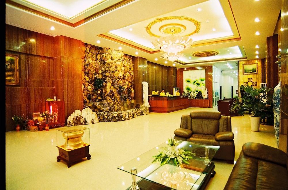 Classic Hoang Long Hotel — 3