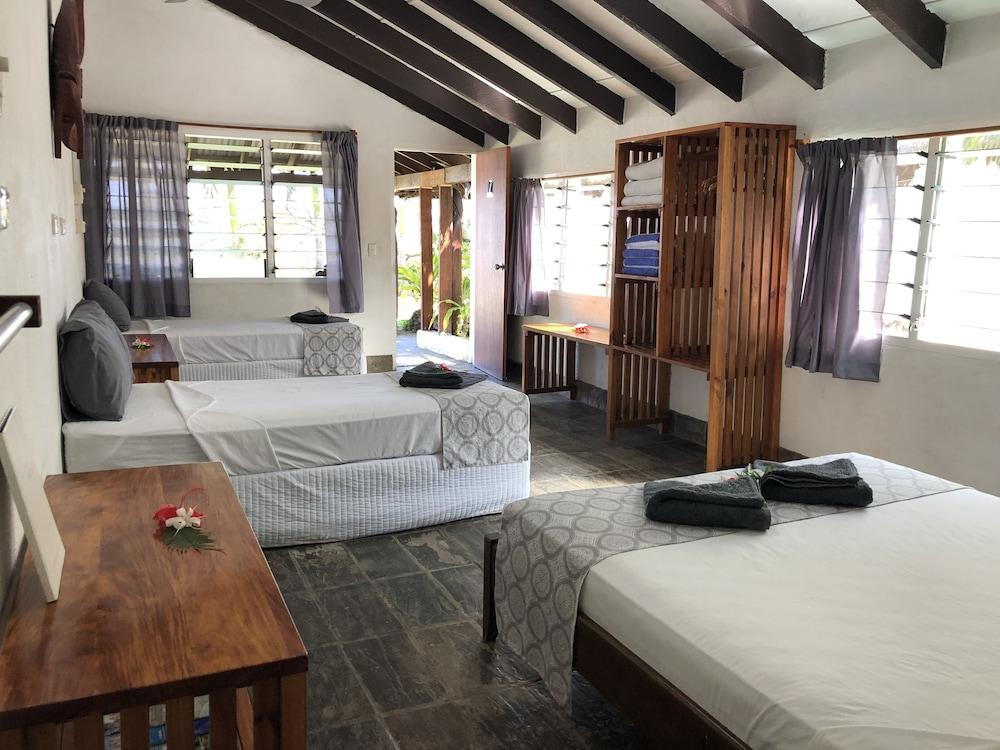 Deco Stop Lodge — 10