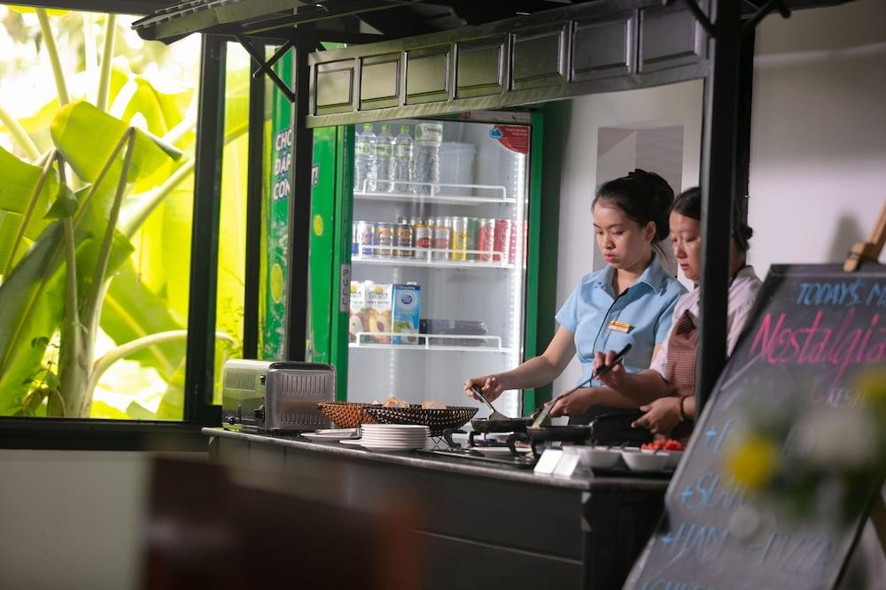 Hoian Nostalgia Hotel & Spa — 7