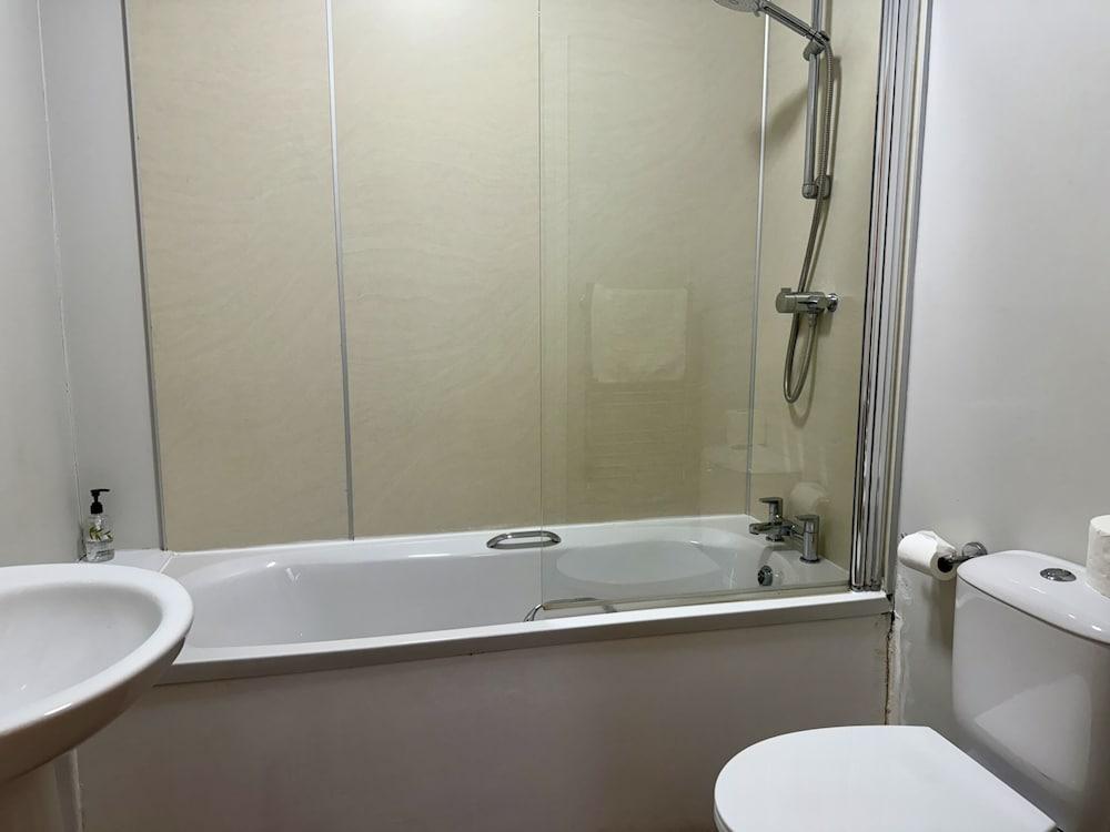 The Crescent Guest House — 7