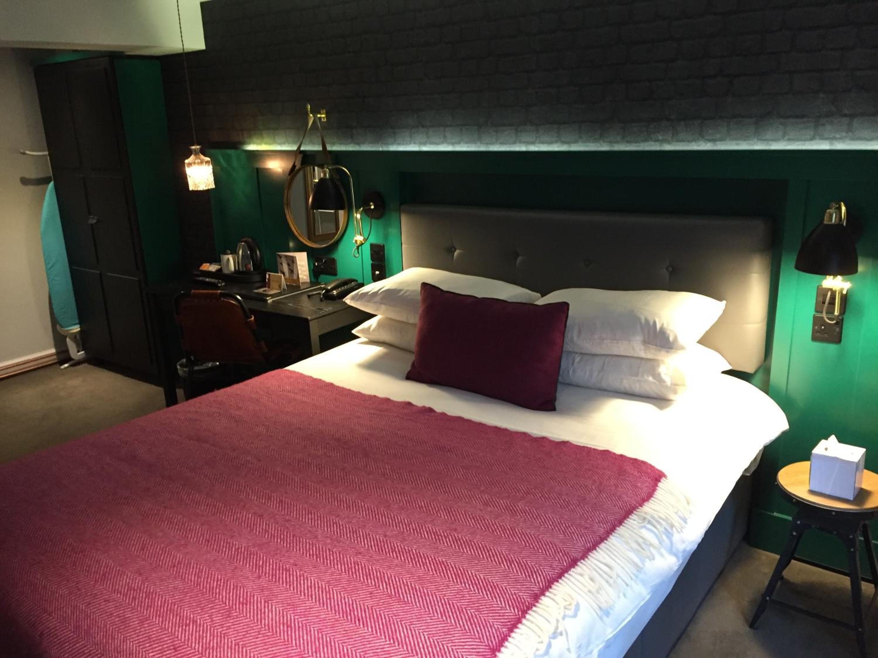 The Churchill Hotel — 10