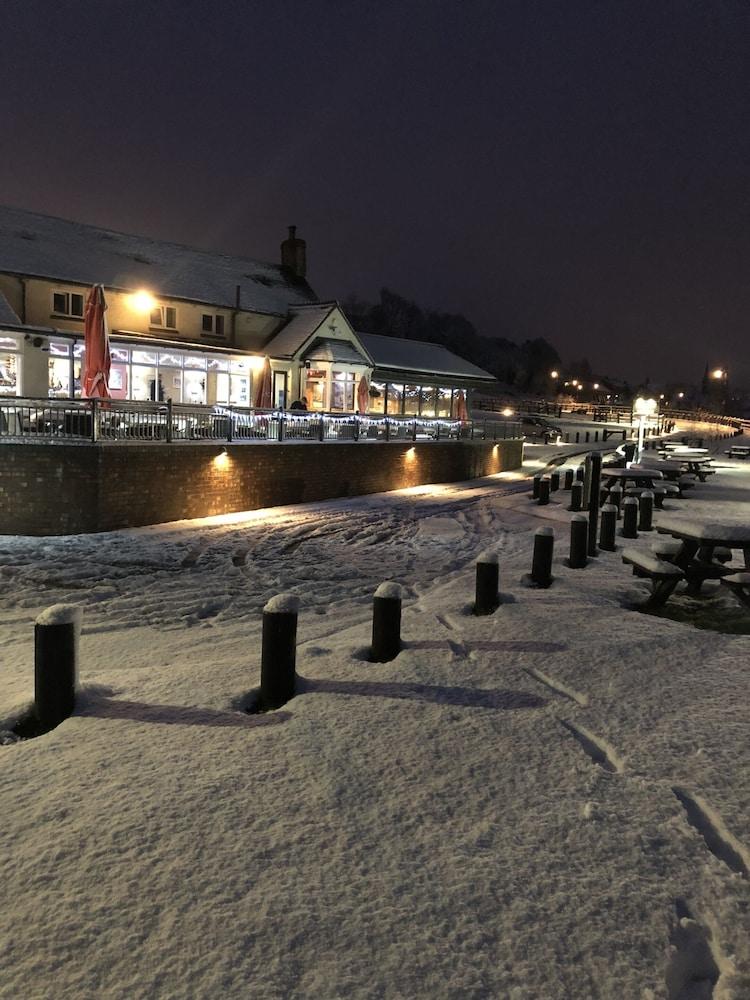Half Moon Jackfield — 2