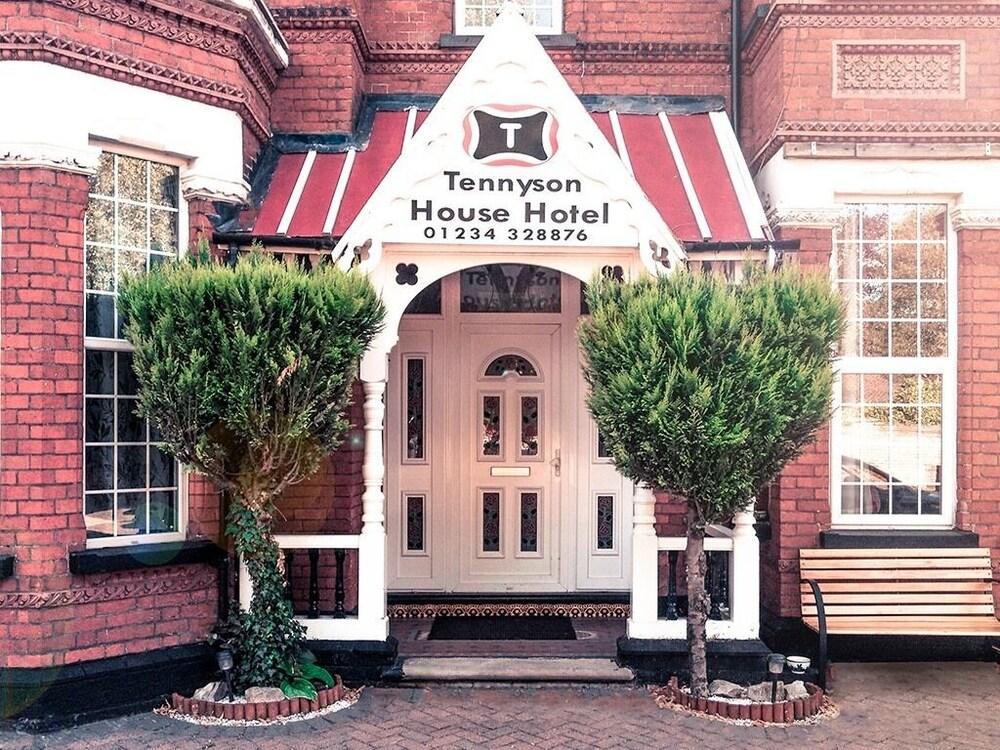 Tennyson House Hotel — 2