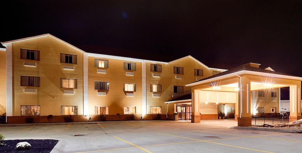 Best Western Plus Whitewater Inn — 4