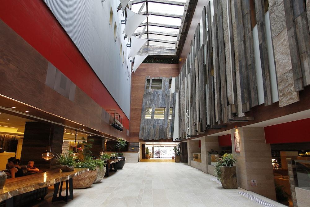 The Salisbury YMCA of Hong Kong 78734 — 5