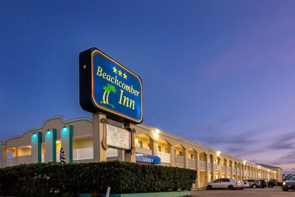 Motel6 Galveston, TX - Beach/Seawall — 6