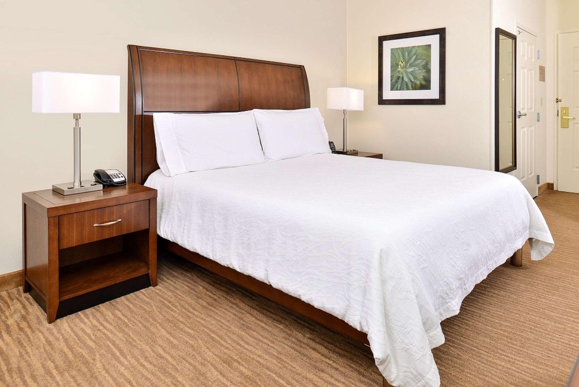 Hilton Garden Inn Dallas/Addison — 10
