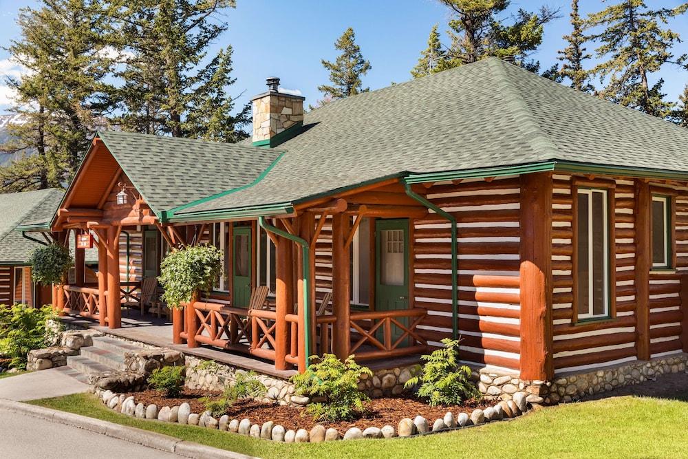 Fairmont Jasper Park Lodge 65314 — 8