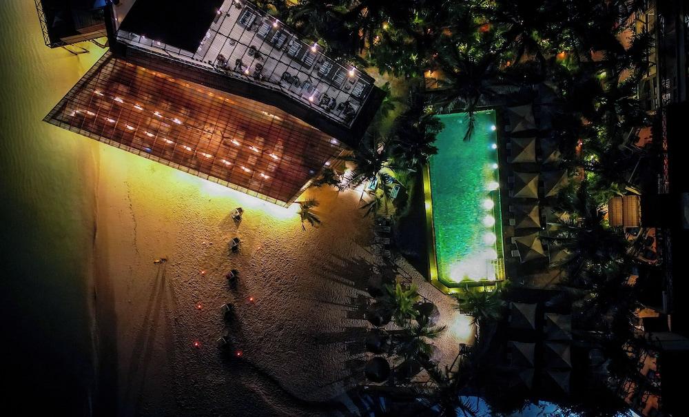 THE Z HOTEL(J) — 10