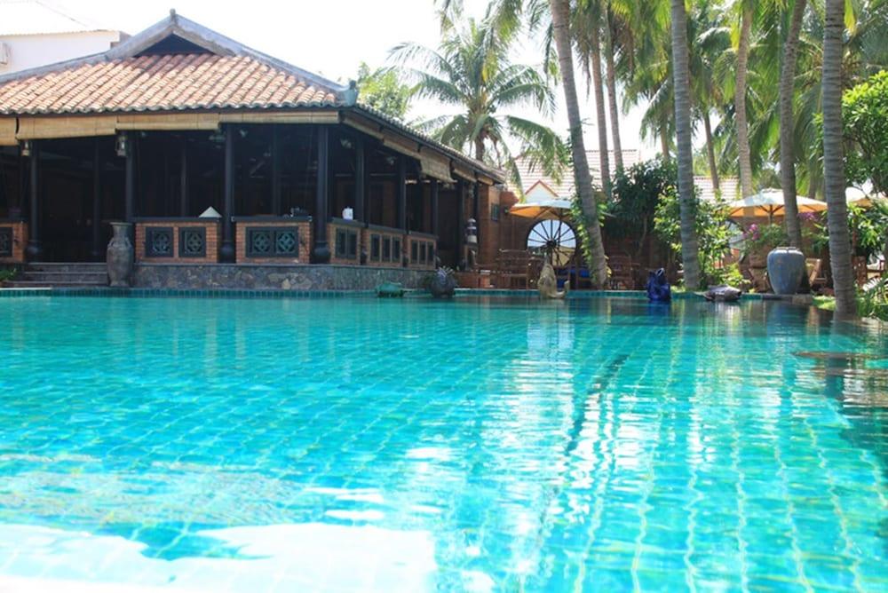 Lotus Village Resort — 8