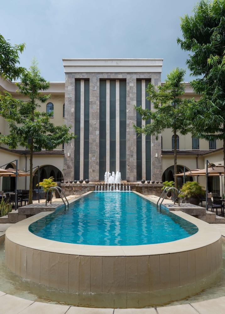Radisson Hotel Lagos Ikeja — 2