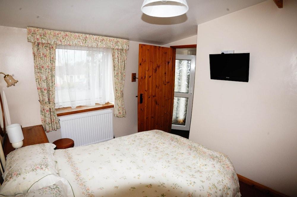 Greyfield Farm Cottages — 10