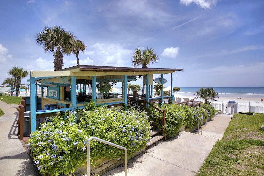 PERRY'S OCEAN EDGE RESORT — 9