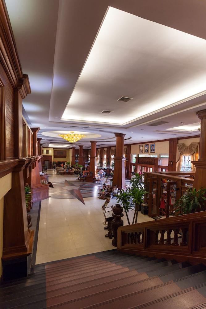 Prince Angkor Hotel and Spa 90428 — 5