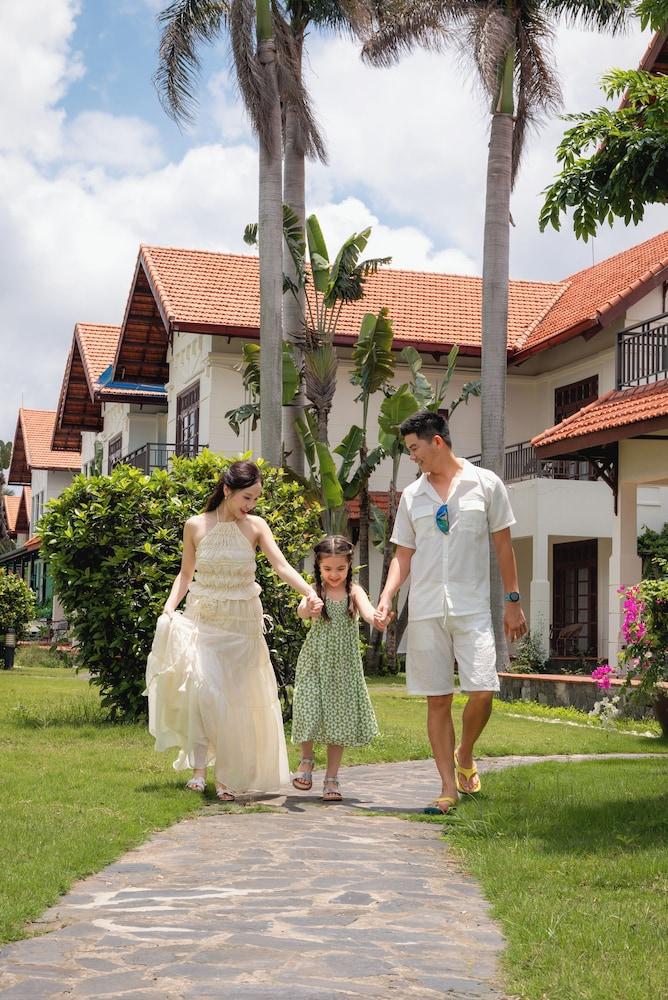 TUAN CHAU RESORT — 7