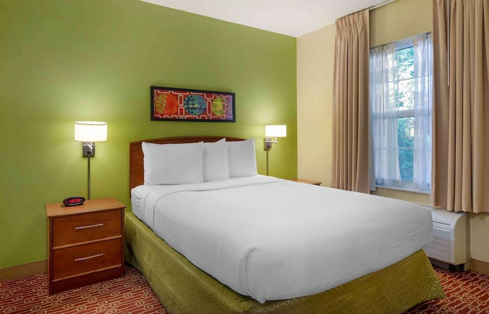 TownePlace Suites Richmond — 5