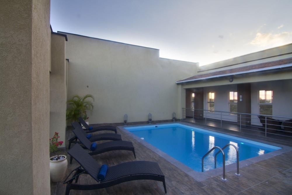 Protea Hotel Lusaka Tower — 8