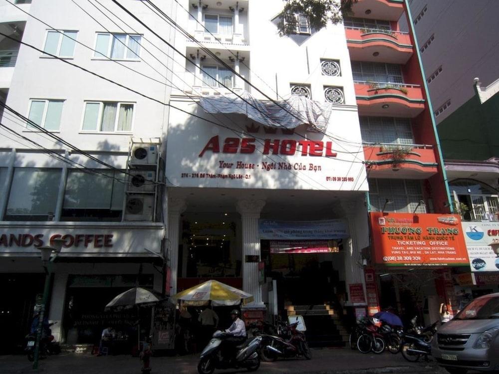 A25 Hotel — 1