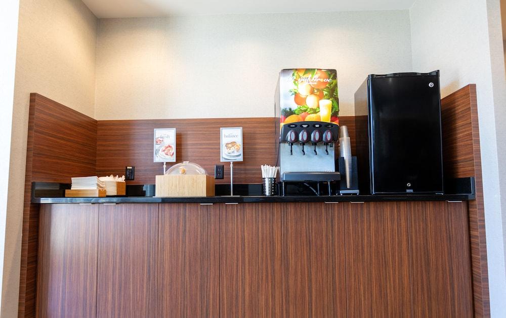 Fairfield Inn & Suites by Marriott Athens I-65 — 7