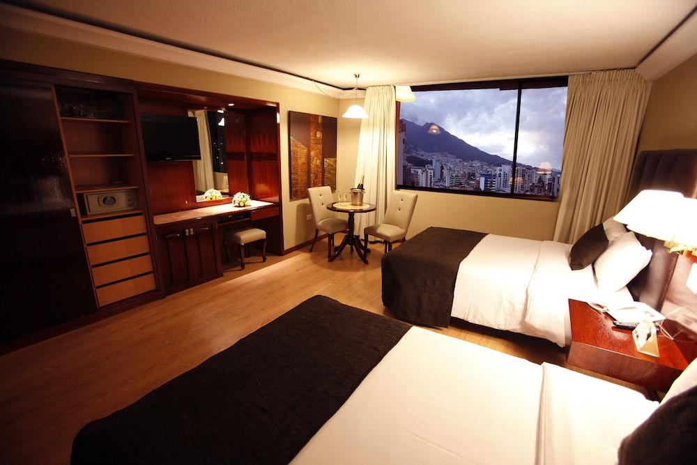 HOTEL REINA ISABEL 1024858 — 6