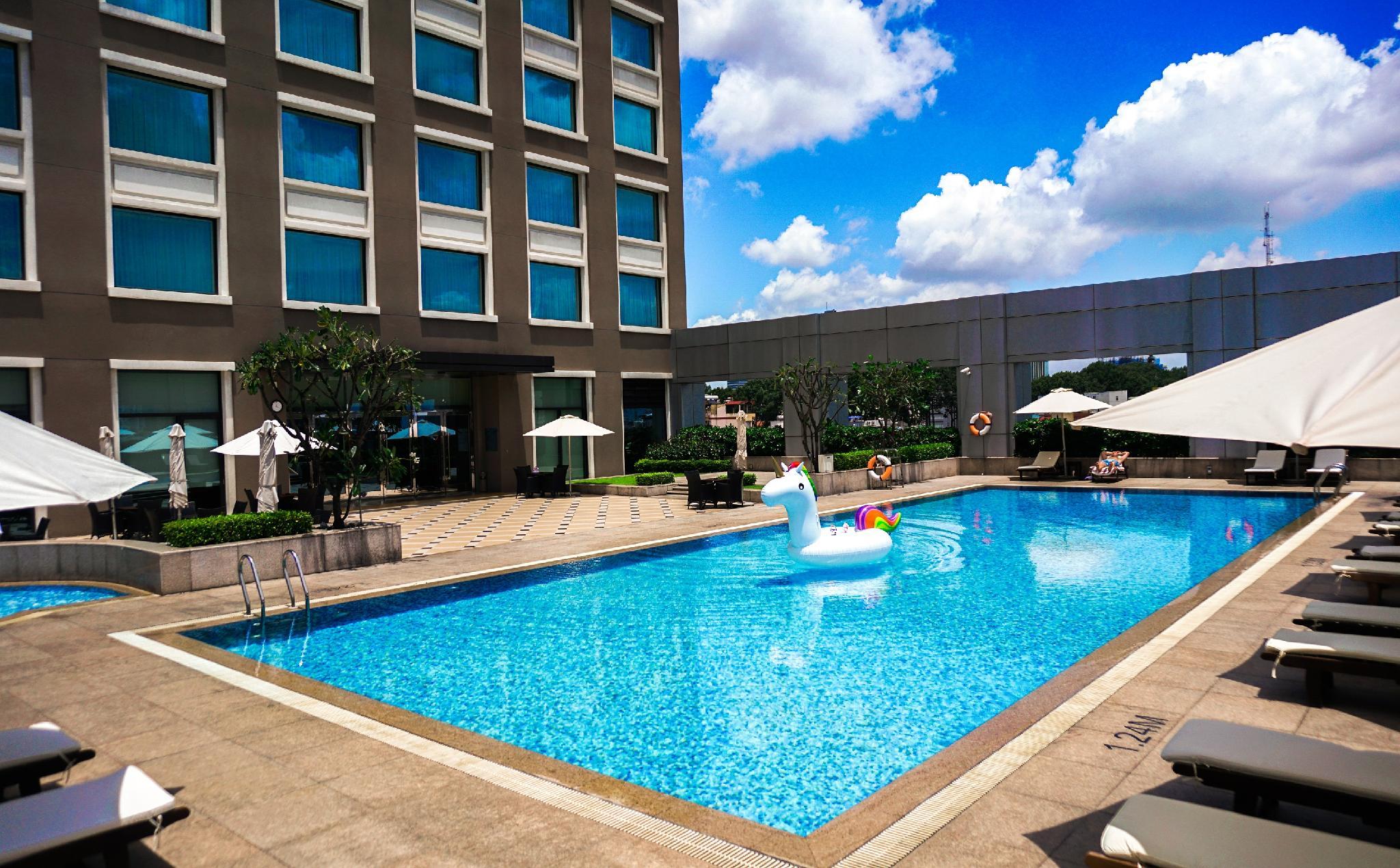 Hotel Nikko Saigon — 10