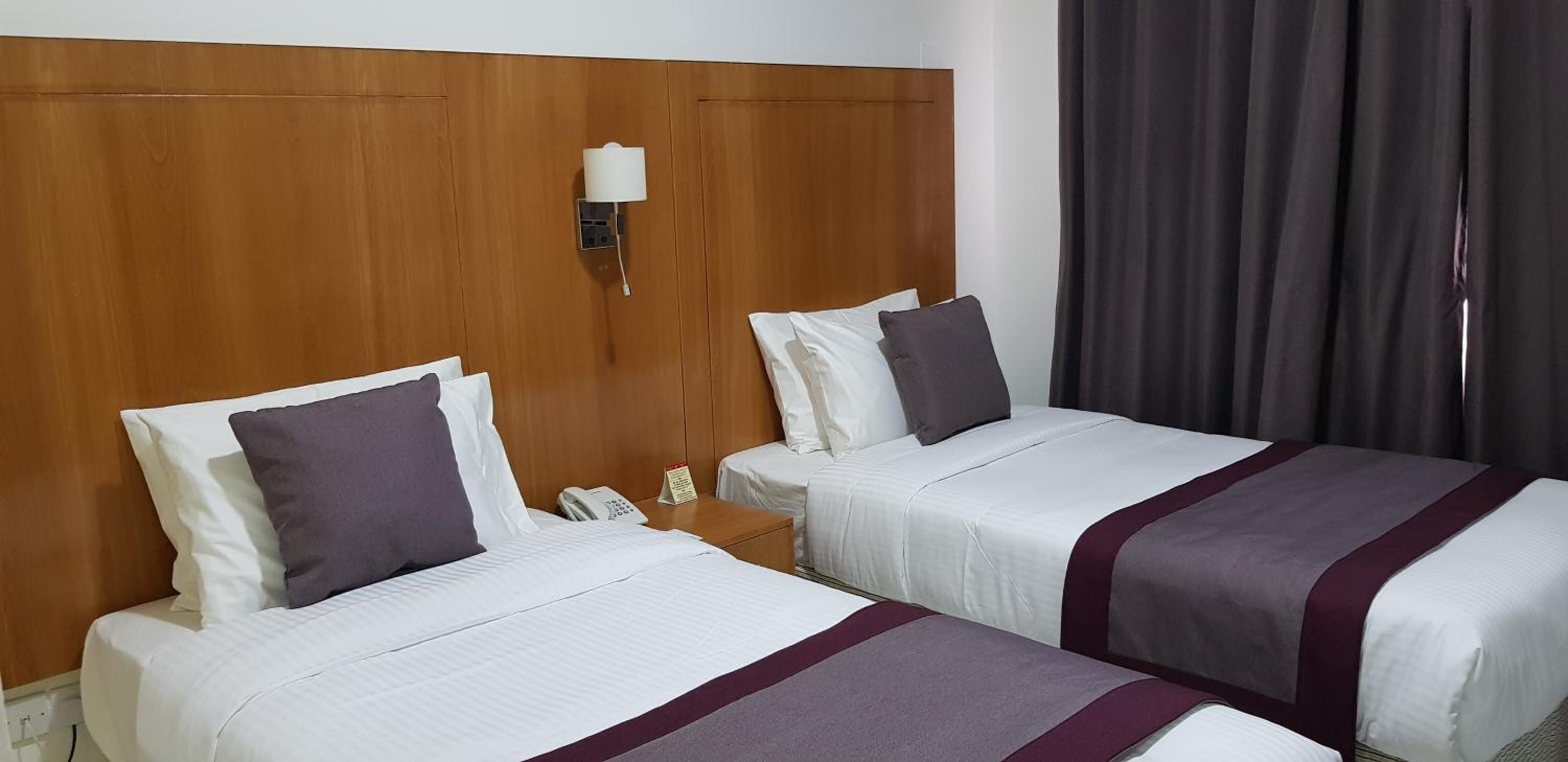 Nova Park Hotel — 8