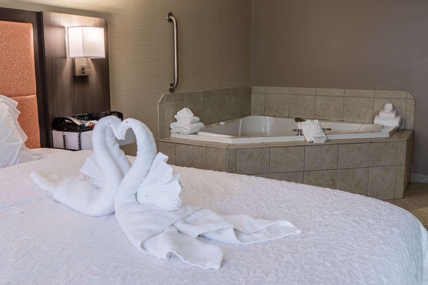 Hampton Inn Hadley-Amherst Area — 3