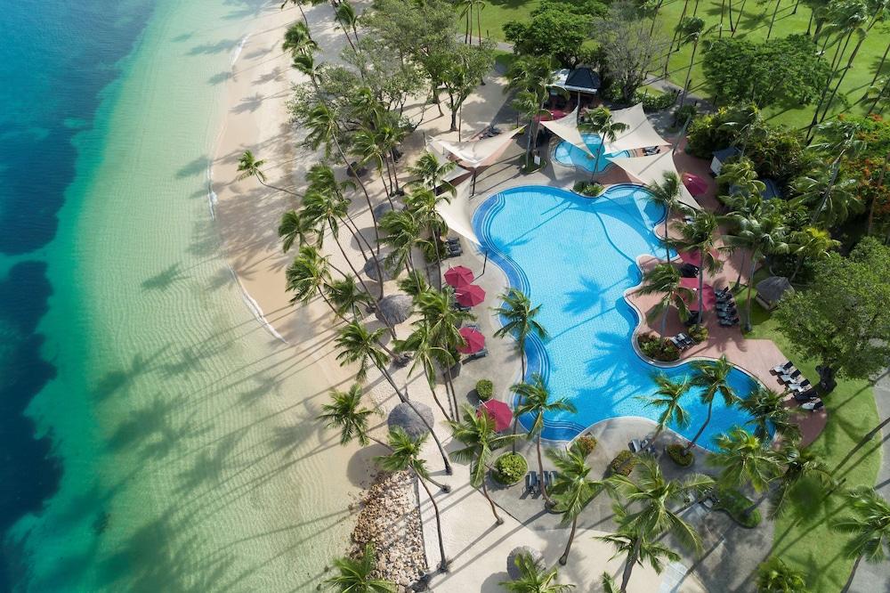 Shangri-La Yanuca Island — 5