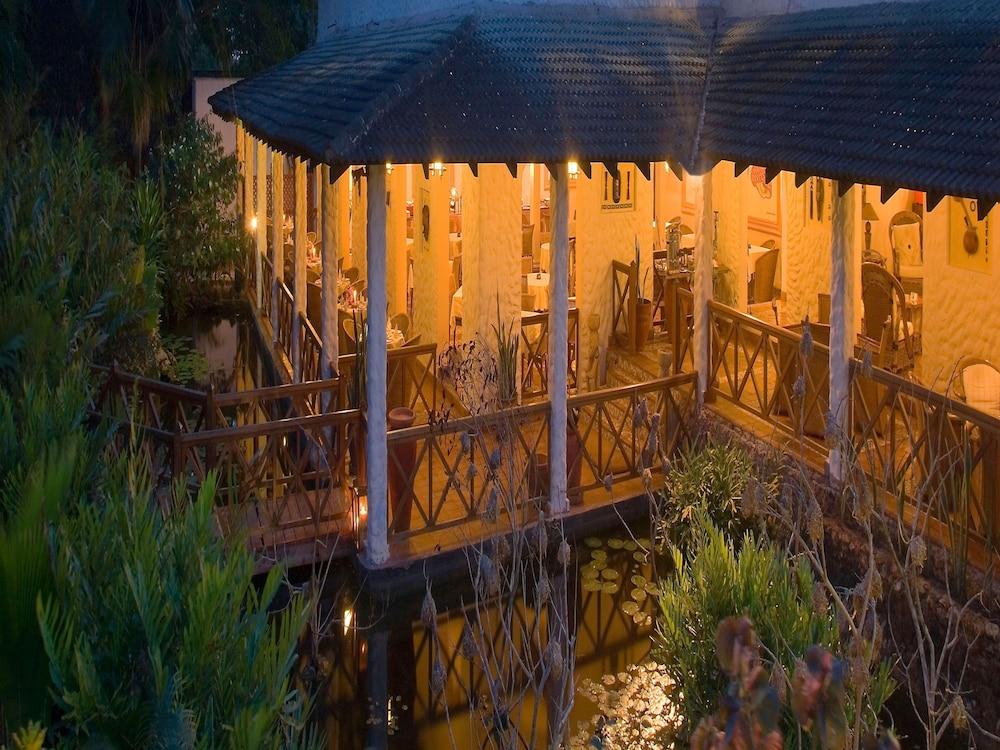 Pinewood Beach Resort and Spa — 9