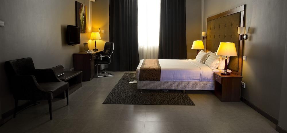 Seascape Hotel — 8