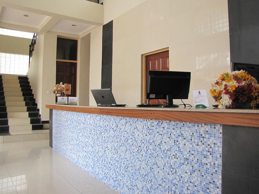 Stipp Hotel Gisenyi — 2